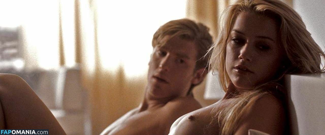 Amber Heard Обнажённый Утёкшее фото #30