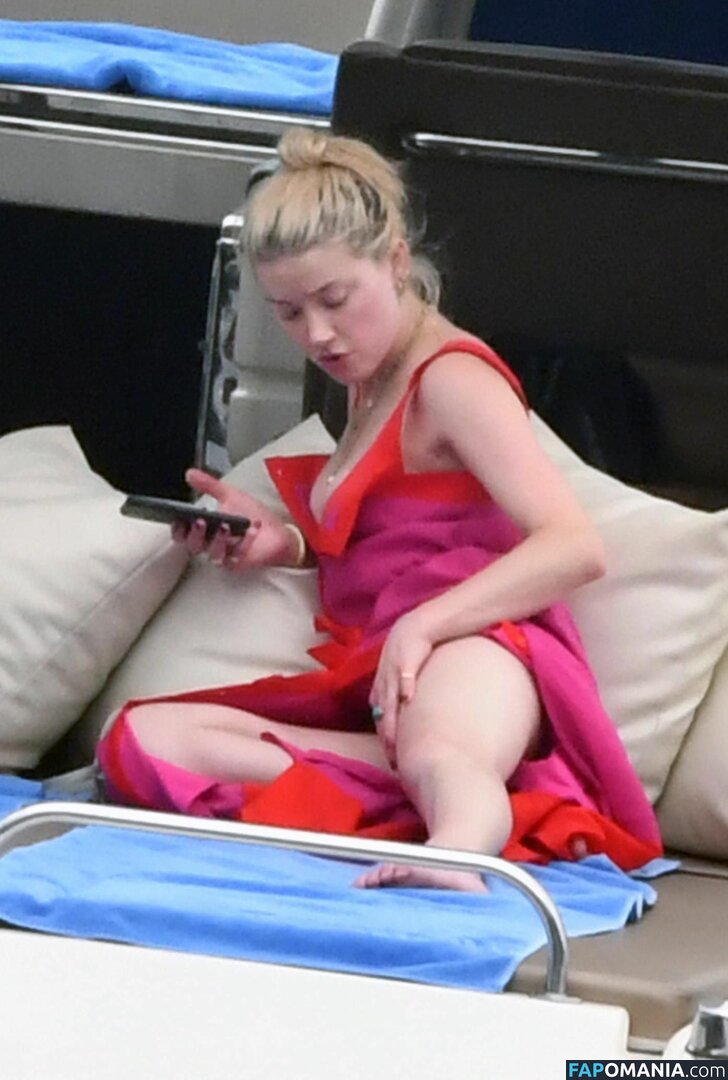 Amber Heard Обнажённый Утёкшее фото #247