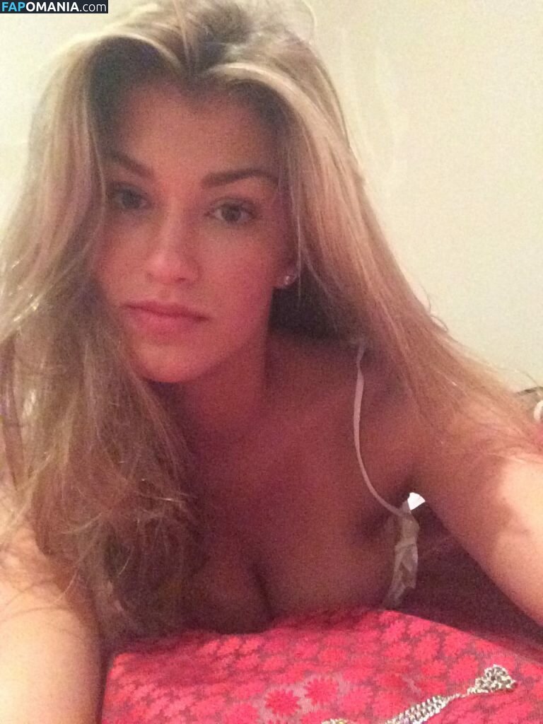 Amy Willerton Обнажённый Утёкшее фото #2