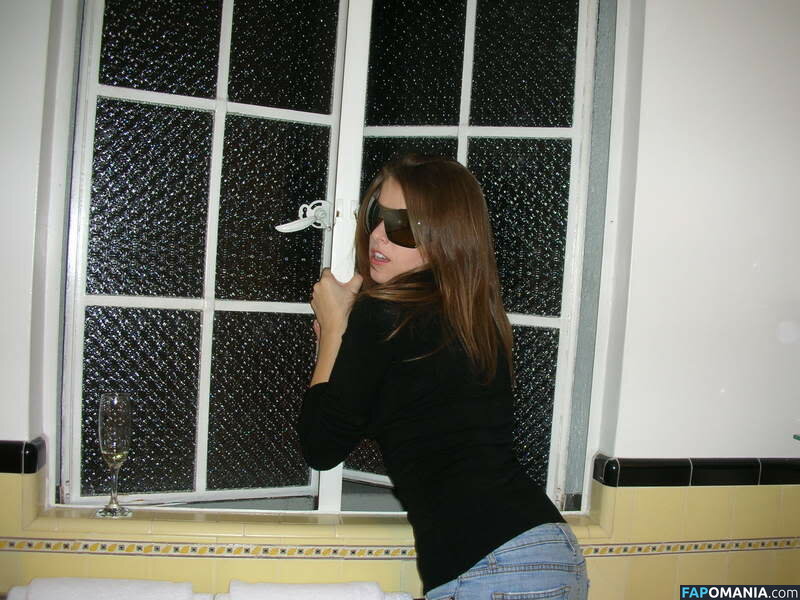 Anna Kendrick Обнажённый Утёкшее фото #70