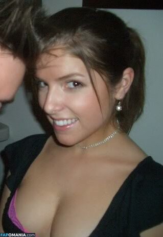 Anna Kendrick Обнажённый Утёкшее фото #83