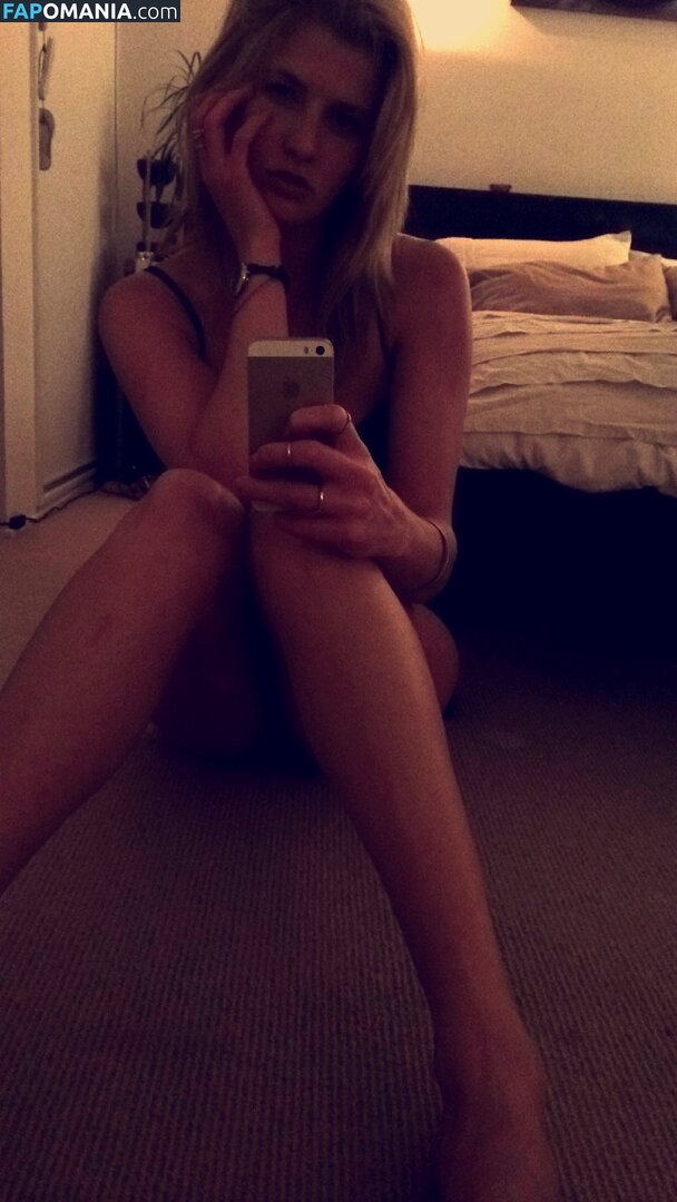 Ashley Bradley Обнажённый Утёкшее фото #20