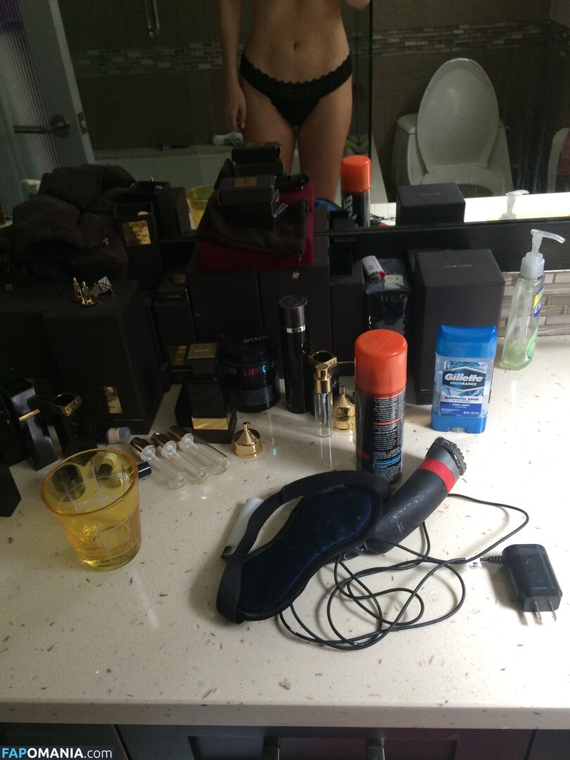 Ashley Mulheron Обнажённый Утёкшее фото #196