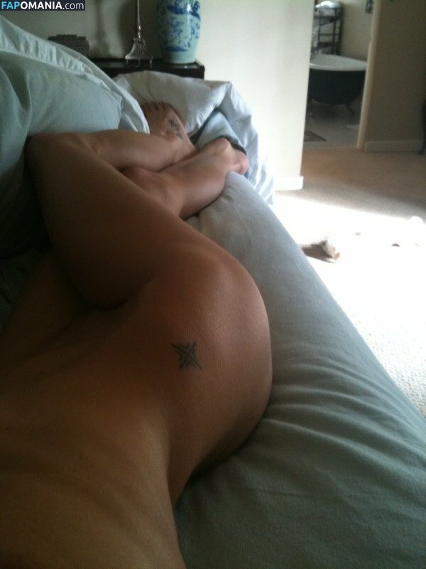 Brooke Burns Обнажённый Утёкшее фото #2