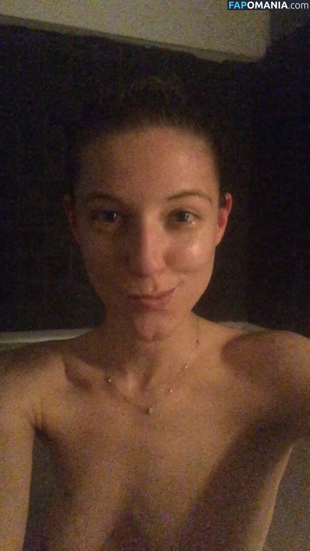 Caitlin Gerard Обнажённый Утёкшее фото #12