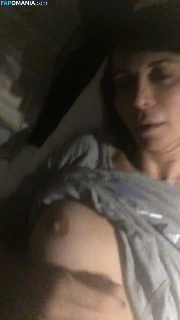 Catherine Bell Обнажённый Утёкшее фото #23