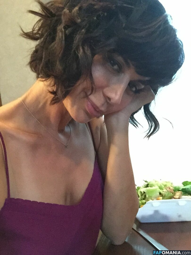 Catherine Bell Обнажённый Утёкшее фото #39