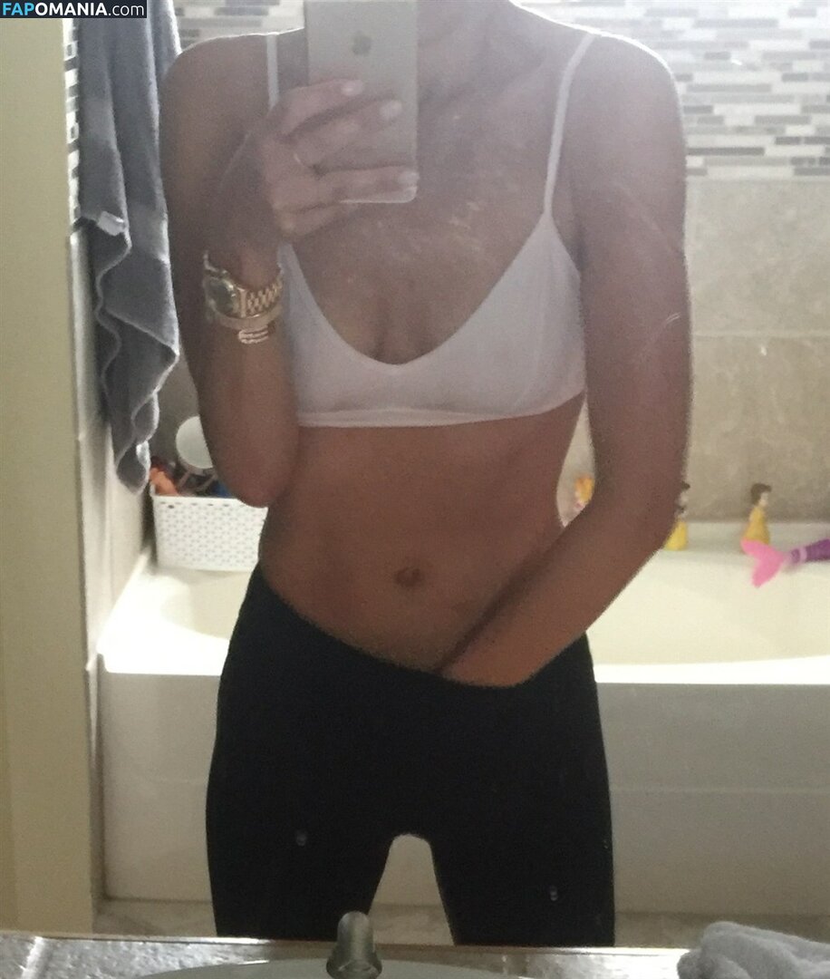 Charissa Thompson Обнажённый Утёкшее фото #34