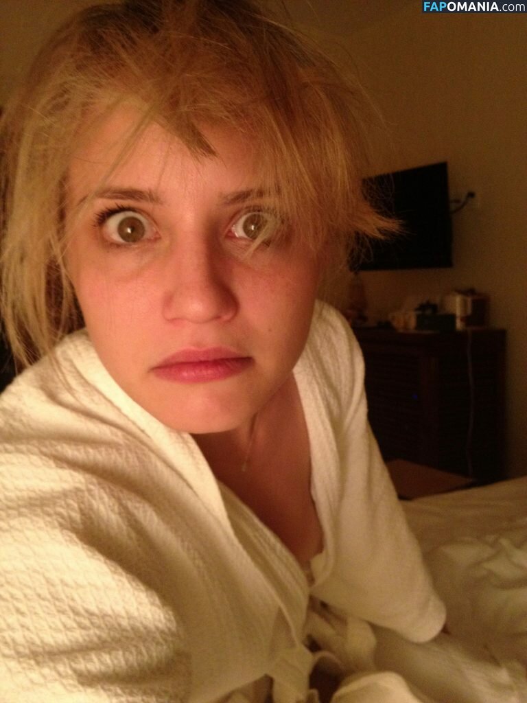 Dianna Agron Обнажённый Утёкшее фото #4