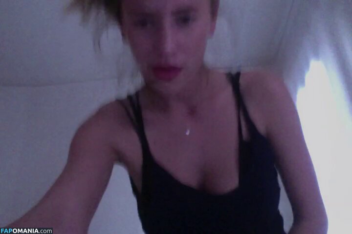 Dylan Penn Обнажённый Утёкшее фото #18