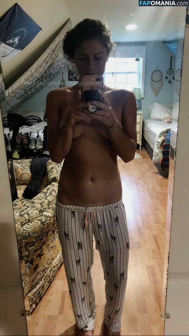 Elizabeth Beisel Обнажённый Утёкшее фото #1