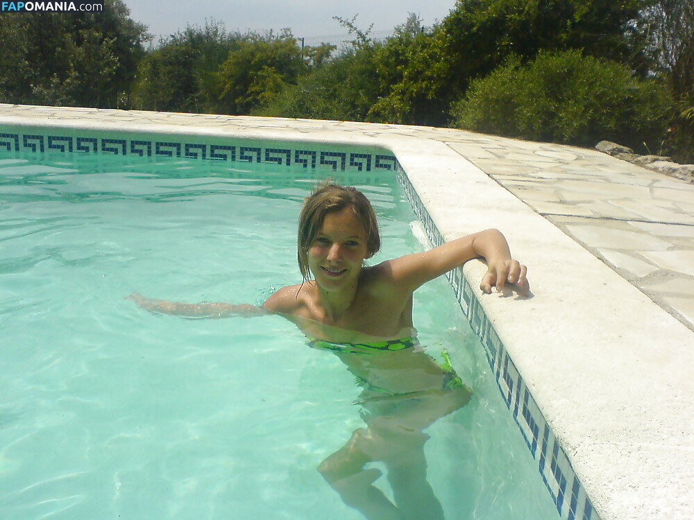 Elodie Varlet Обнажённый Утёкшее фото #1