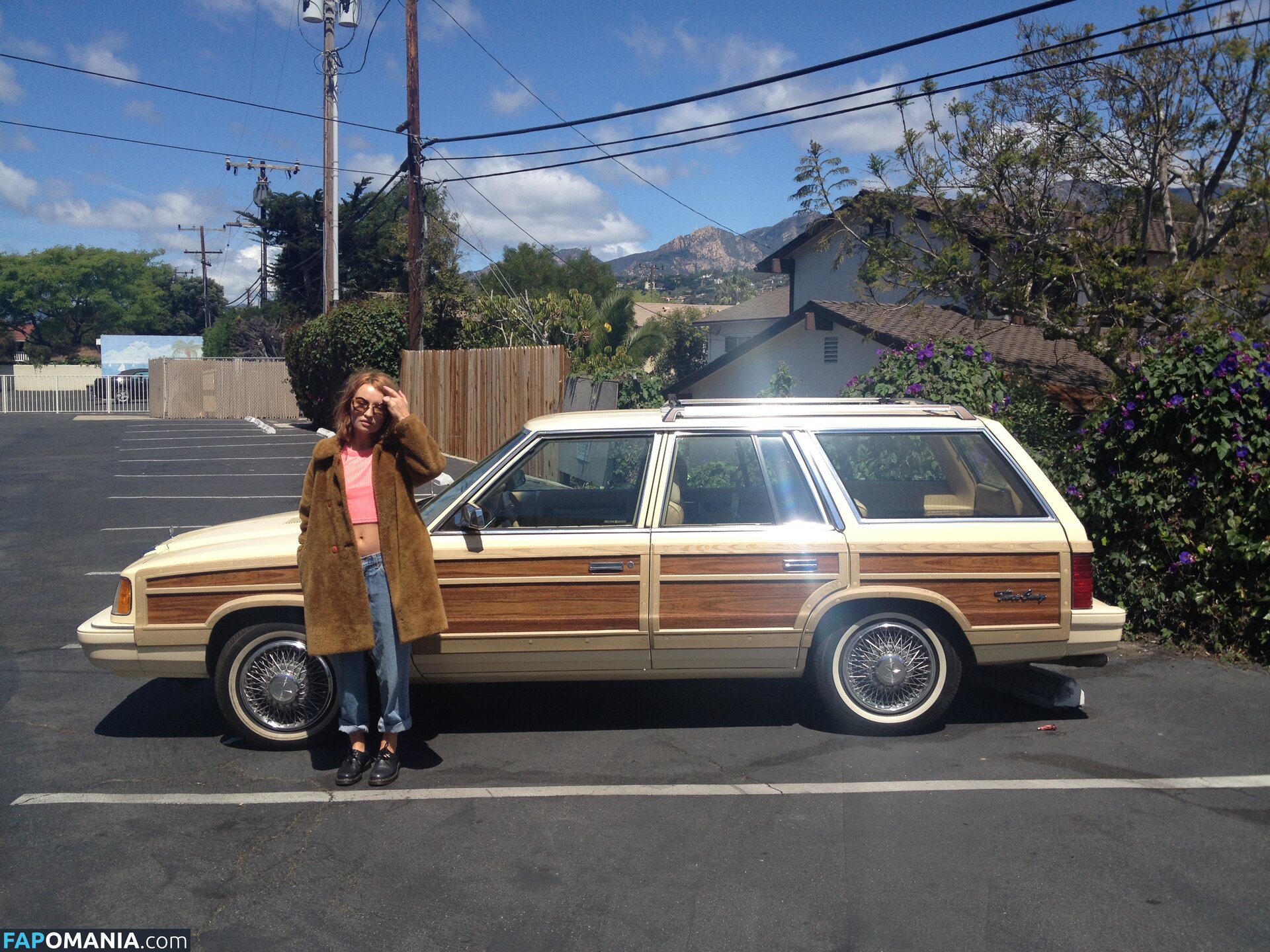 Emily Browning Обнажённый Утёкшее фото #20