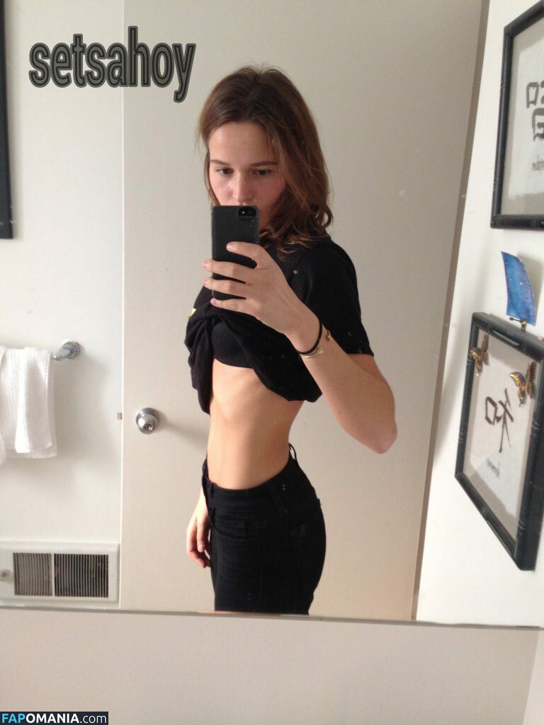 Emily DiDonato Обнажённый Утёкшее фото #39