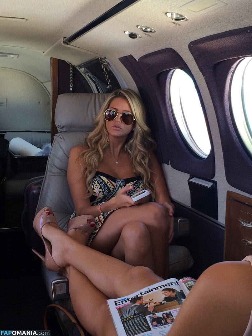 Emma Hernan Обнажённый Утёкшее фото #656