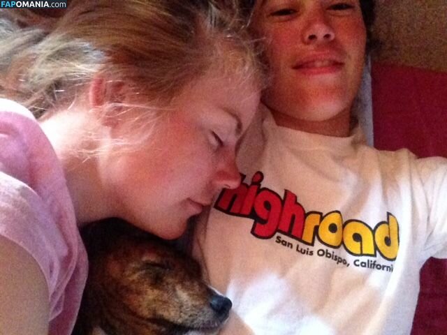 Emma Trott Обнажённый Утёкшее фото #7