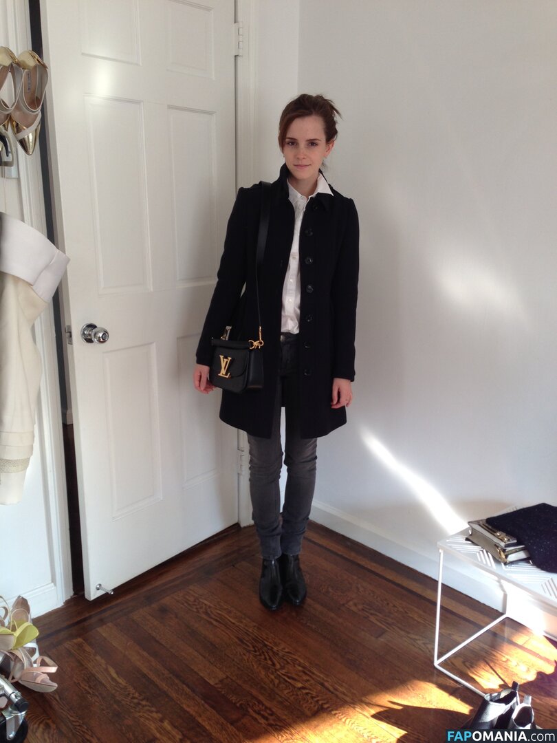 Emma Watson Обнажённый Утёкшее фото #79