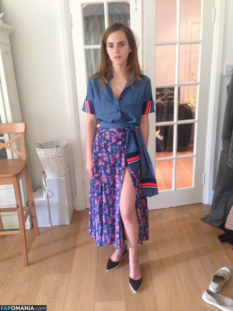 Emma Watson Обнажённый Утёкшее фото #84