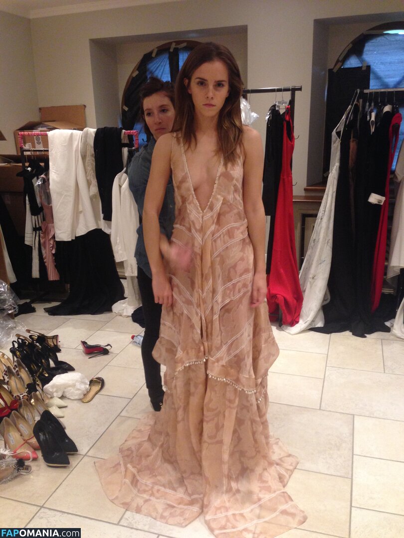 Emma Watson Обнажённый Утёкшее фото #97