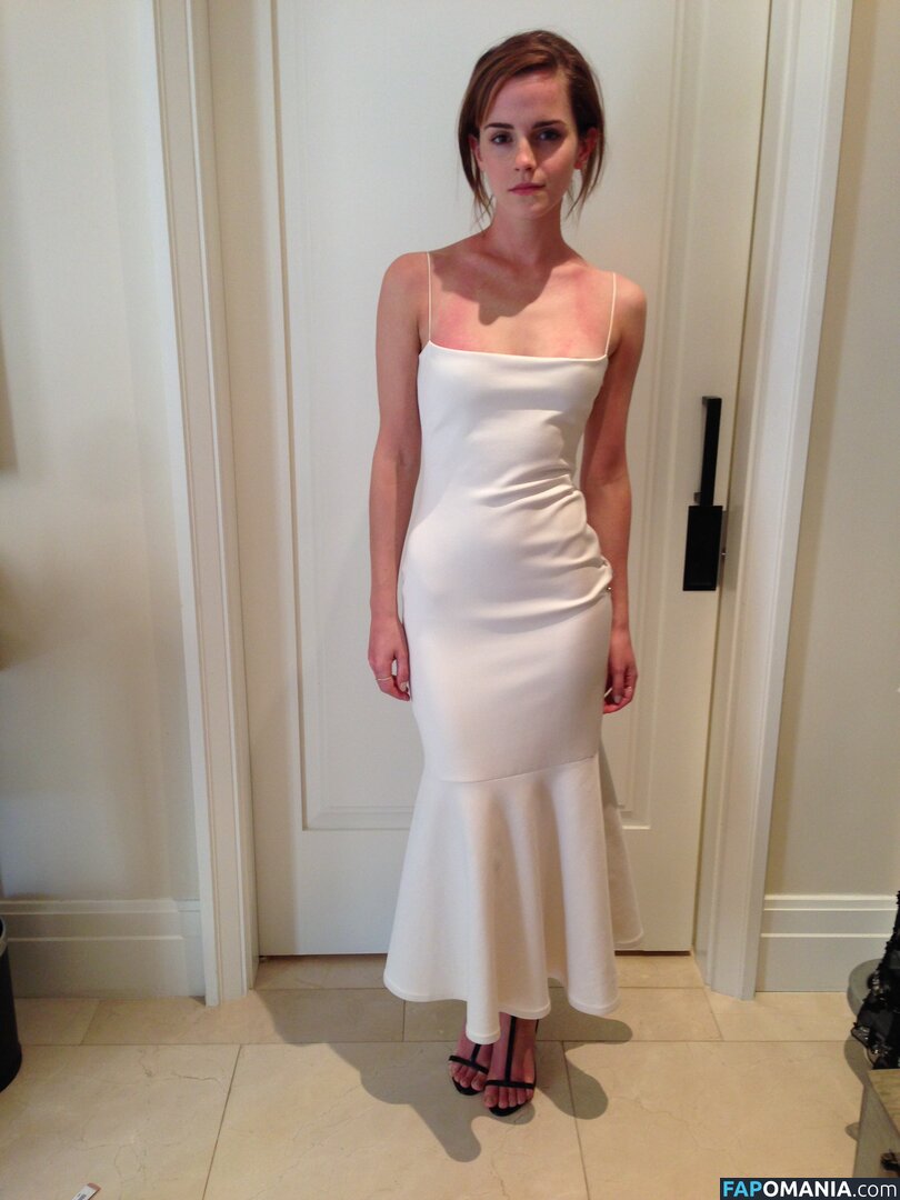 Emma Watson Обнажённый Утёкшее фото #103