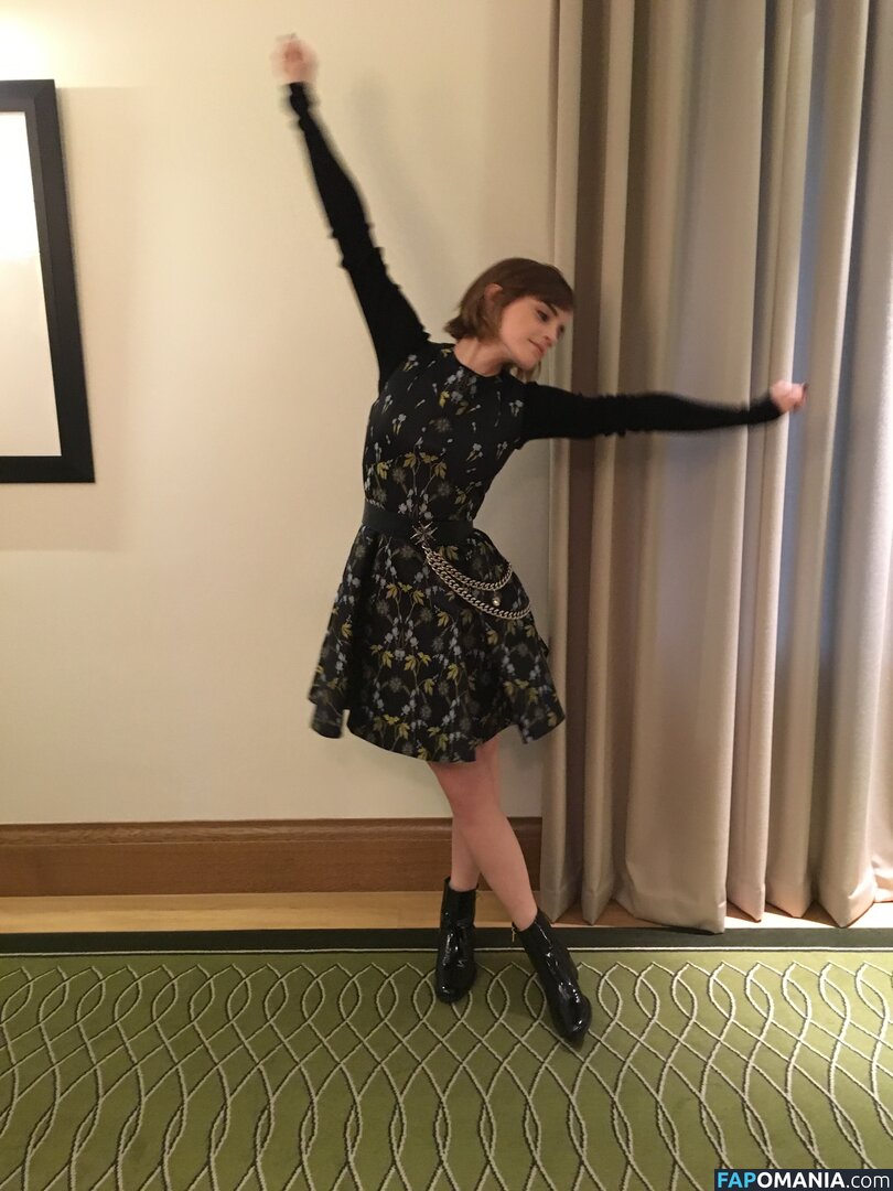 Emma Watson Обнажённый Утёкшее фото #127