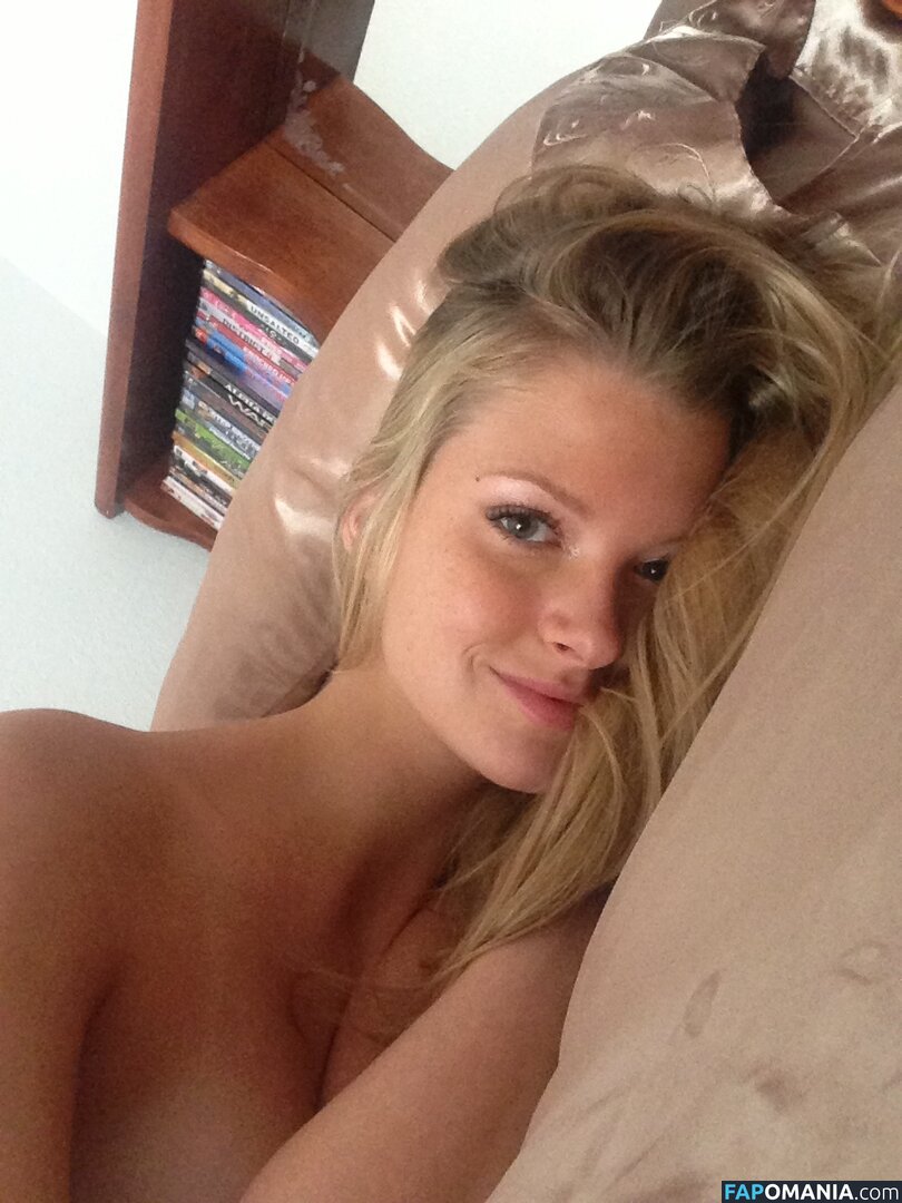 Erin Cummins Обнажённый Утёкшее фото #53