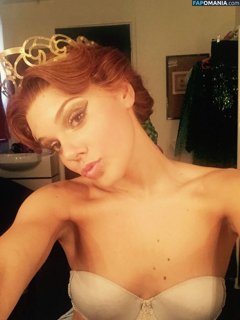 Faye Brookes Обнажённый Утёкшее фото #5