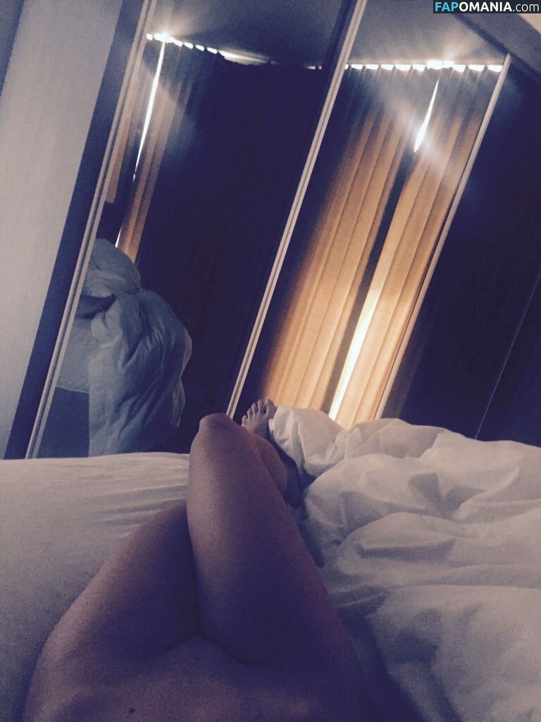 Faye Brookes Обнажённый Утёкшее фото #18