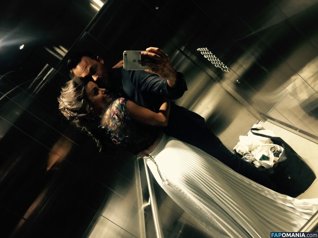 Faye Brookes Обнажённый Утёкшее фото #24