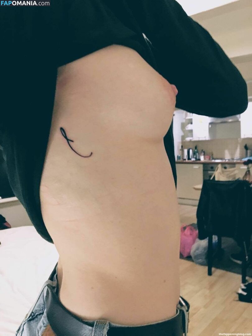 Fleur Geffrier Обнажённый Утёкшее фото #35