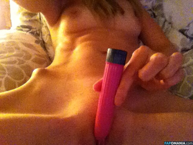 Heather Marks Обнажённый Утёкшее фото #5