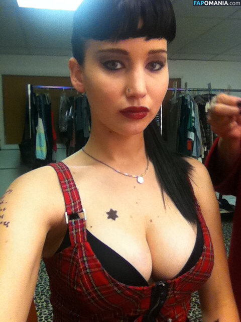 Jennifer Lawrence Обнажённый Утёкшее фото #45