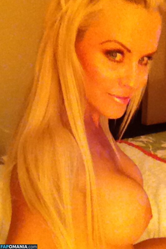 Jenny McCarthy Обнажённый Утёкшее фото #7