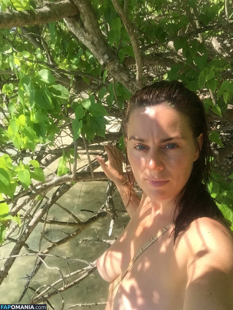 Jill Halfpenny Обнажённый Утёкшее фото #3