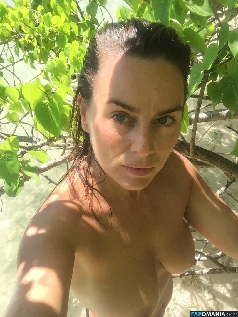 Jill Halfpenny Обнажённый Утёкшее фото #8