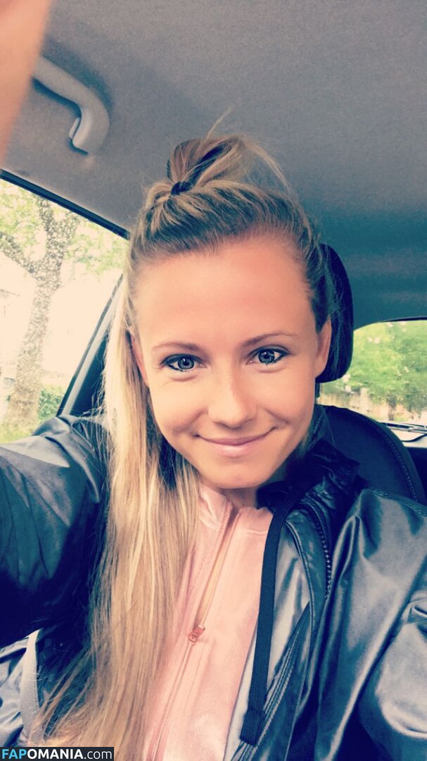 Julia Simic Обнажённый Утёкшее фото #16