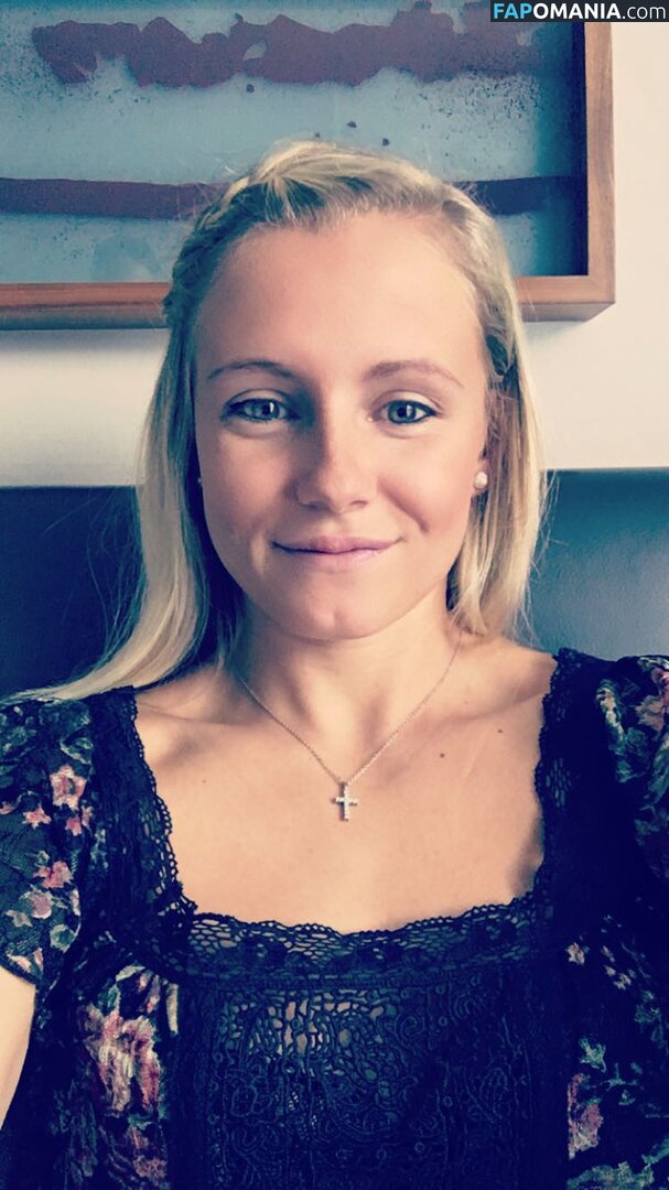 Julia Simic Обнажённый Утёкшее фото #50