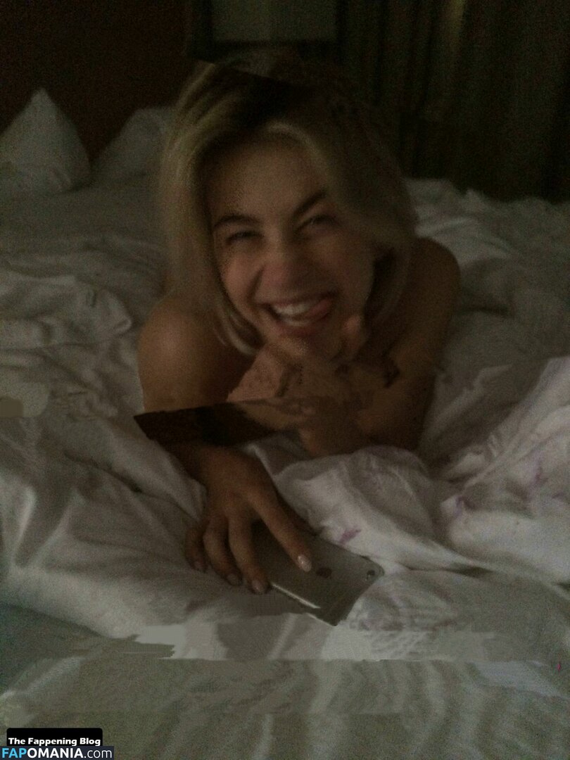 Julianne Hough Обнажённый Утёкшее фото #1