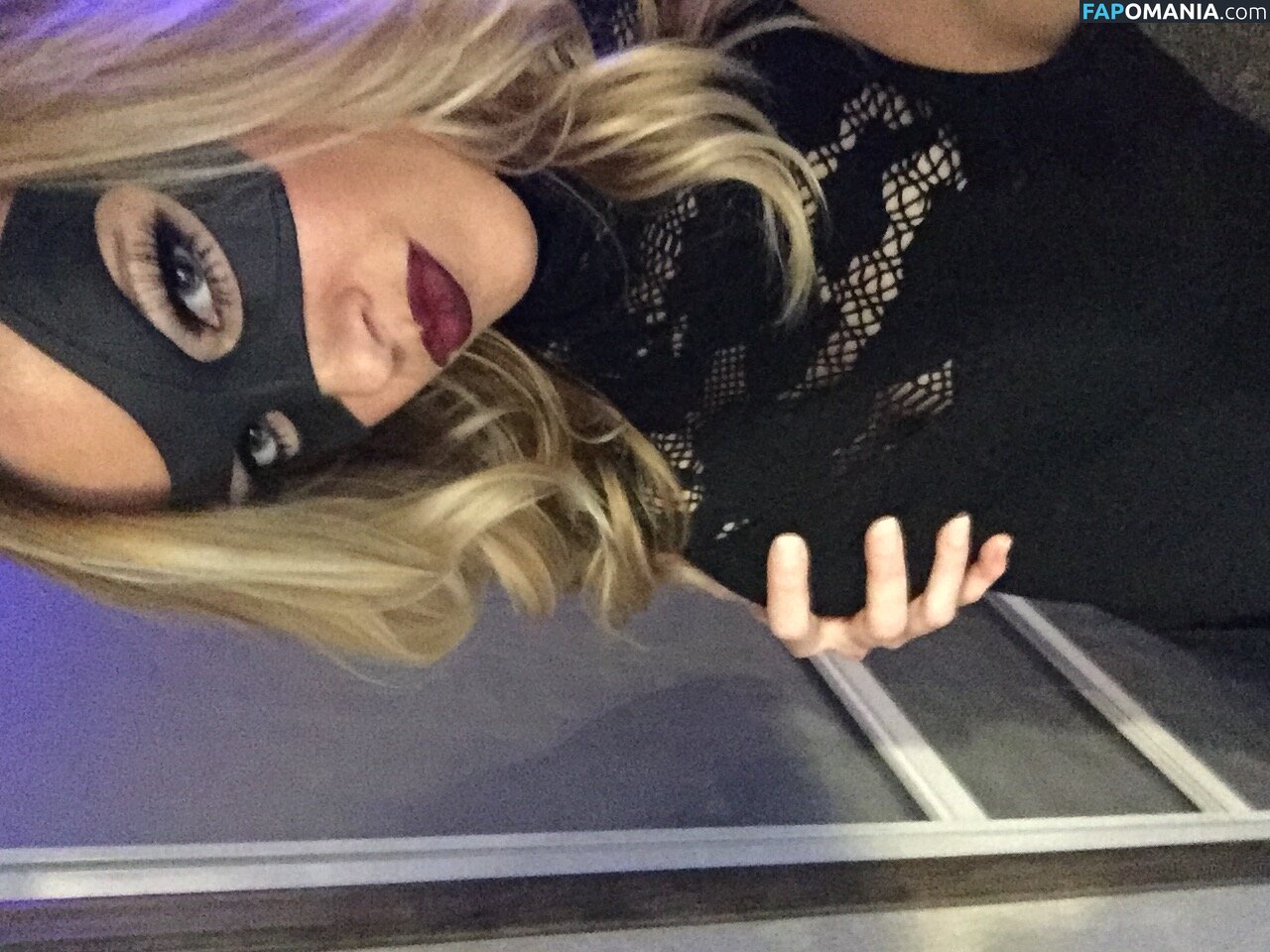 Katie Cassidy Обнажённый Утёкшее фото #32