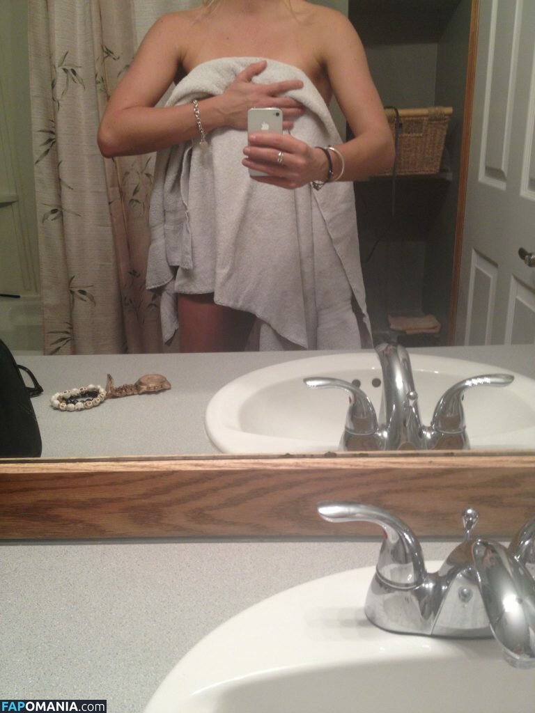 Kaylyn Kyle Обнажённый Утёкшее фото #49