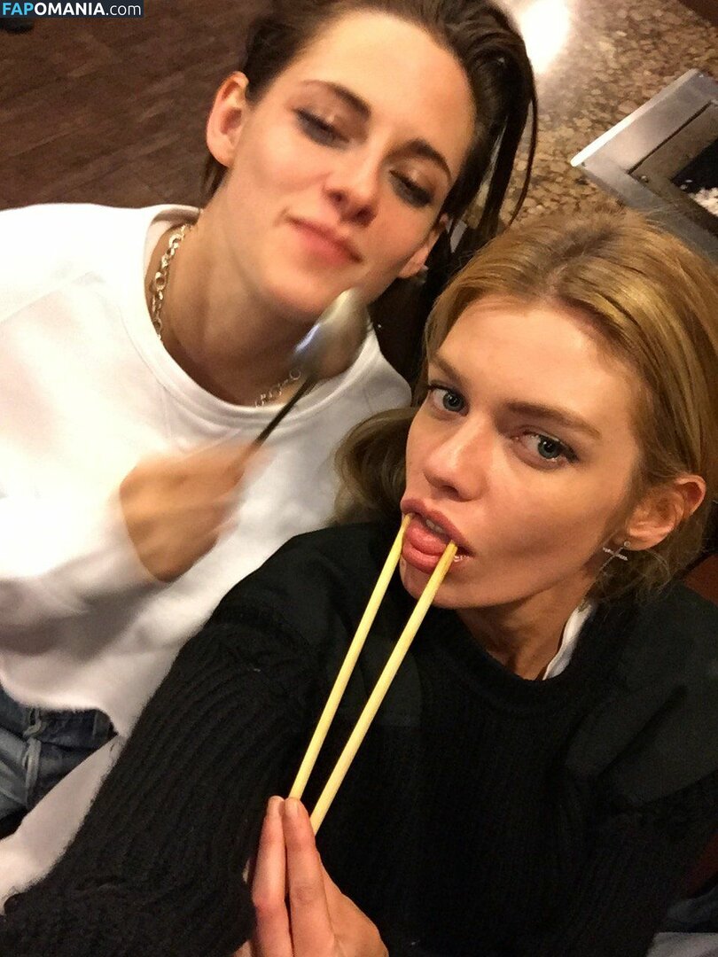 Kristen Stewart Обнажённый Утёкшее фото #36