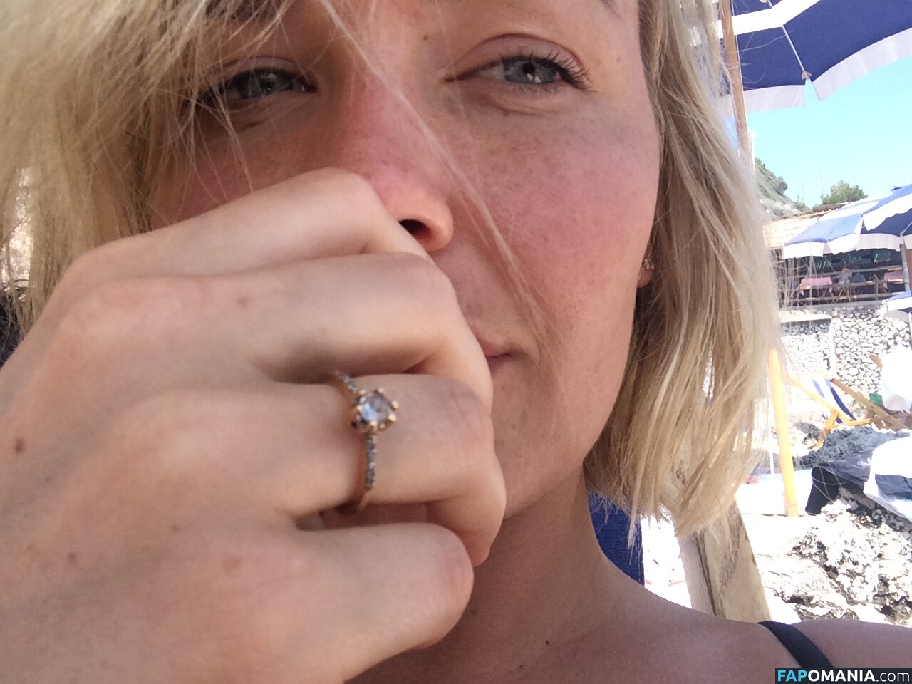 Lara Bingle Обнажённый Утёкшее фото #123