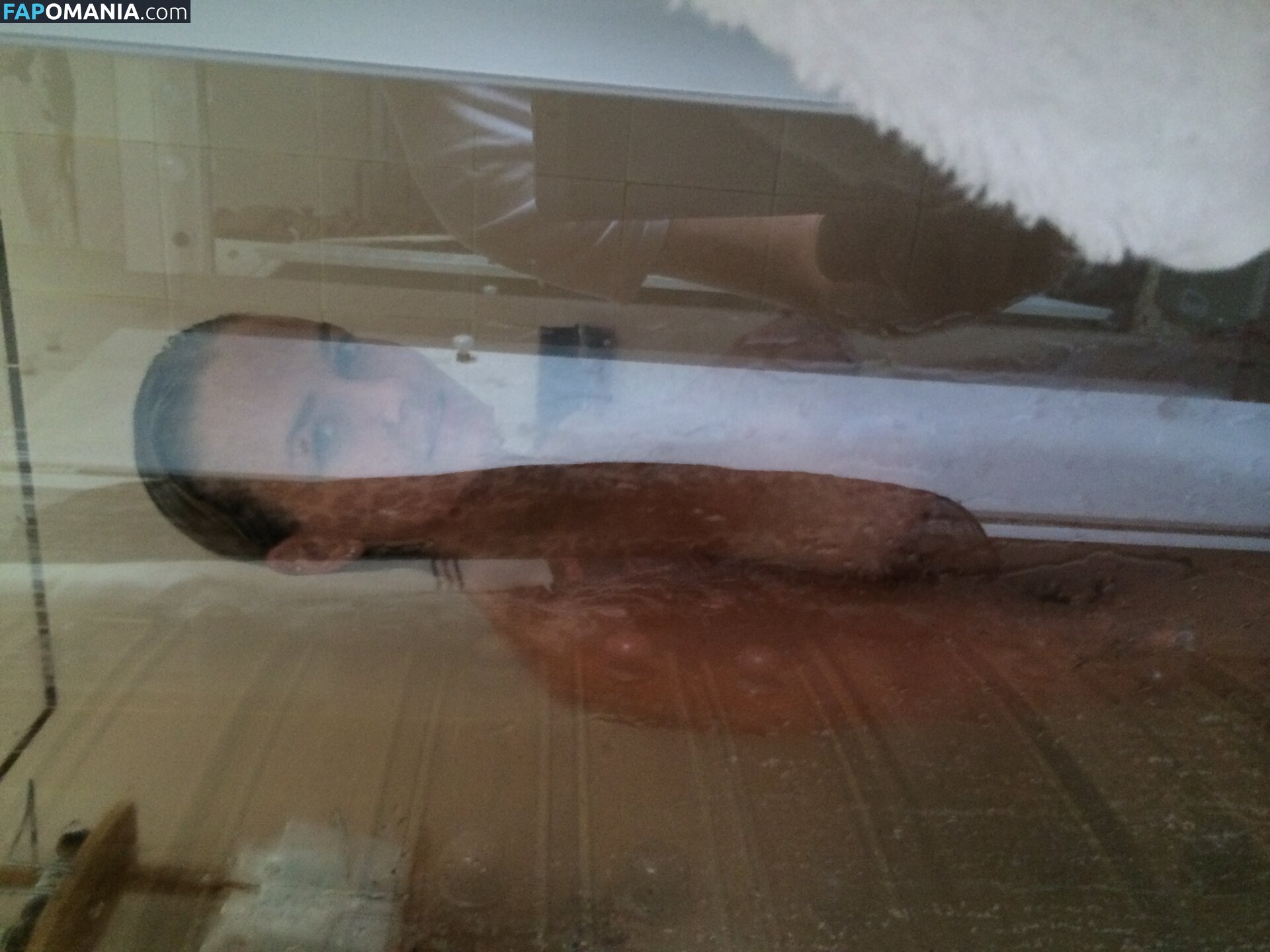 Lara Bingle Обнажённый Утёкшее фото #230