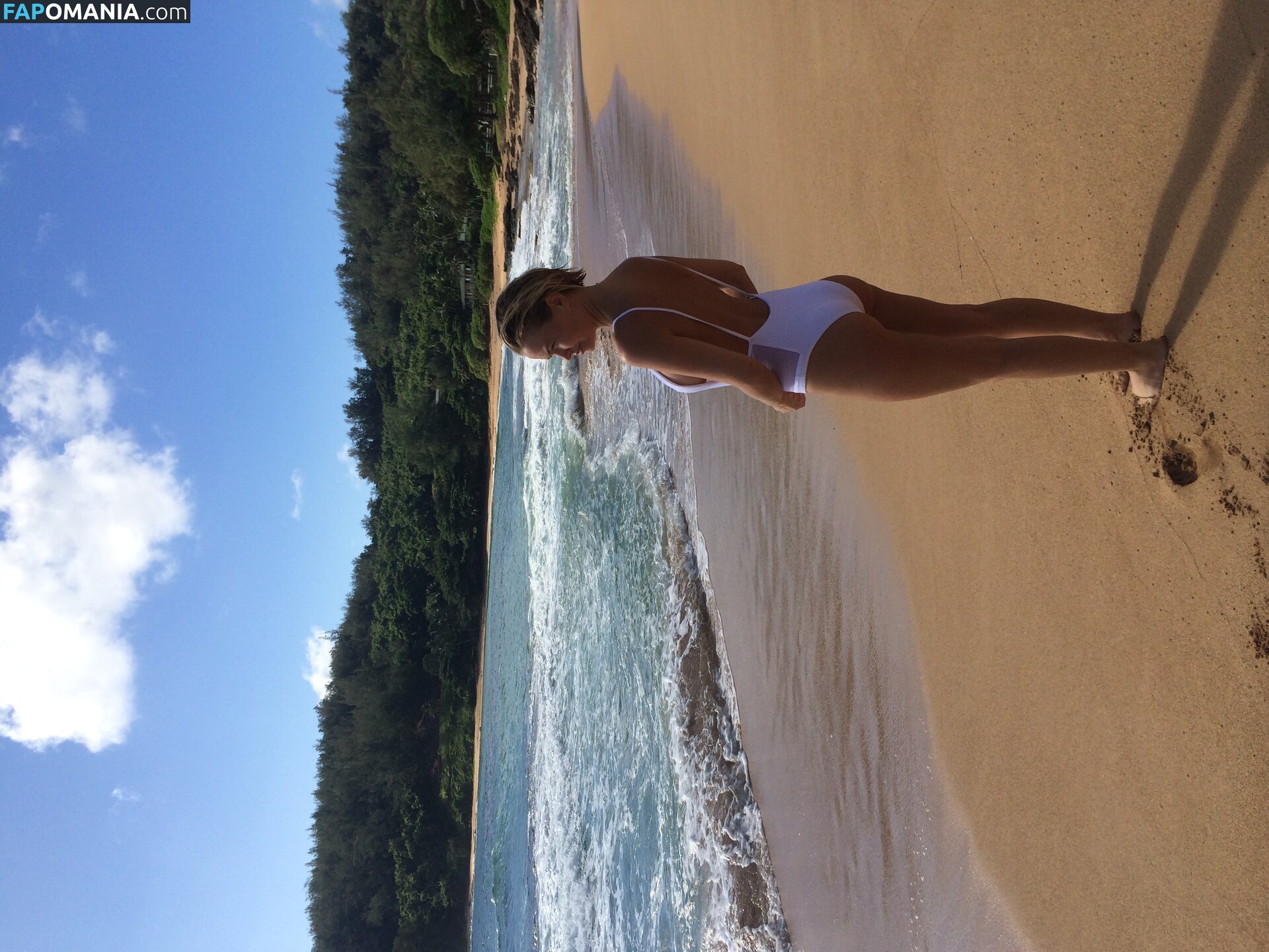 Lara Bingle Обнажённый Утёкшее фото #270