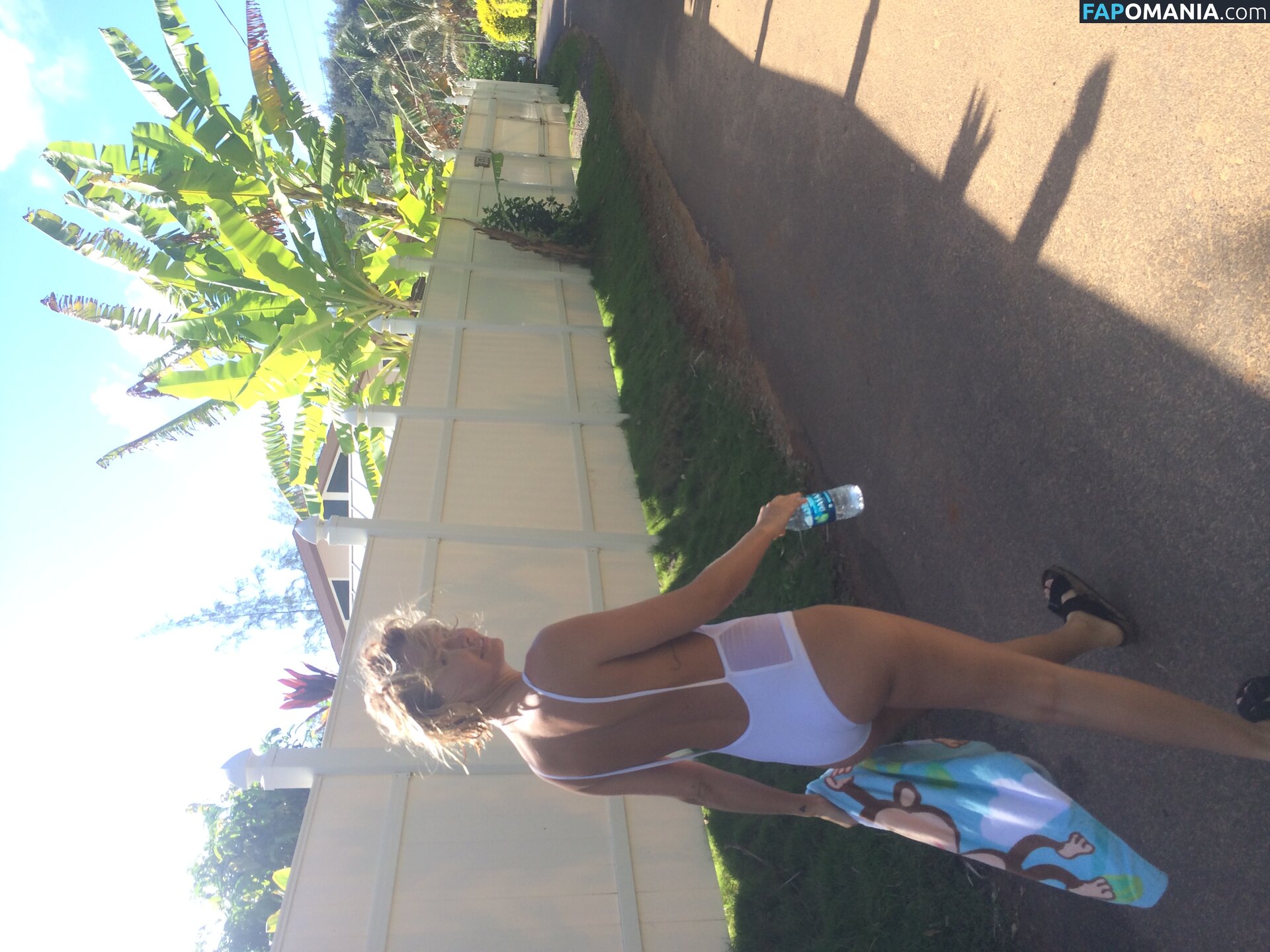 Lara Bingle Обнажённый Утёкшее фото #349