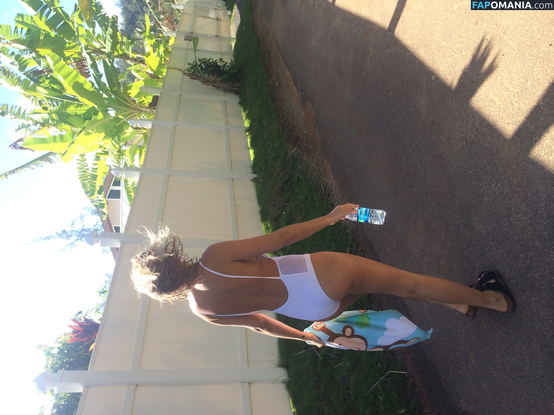 Lara Bingle Обнажённый Утёкшее фото #350