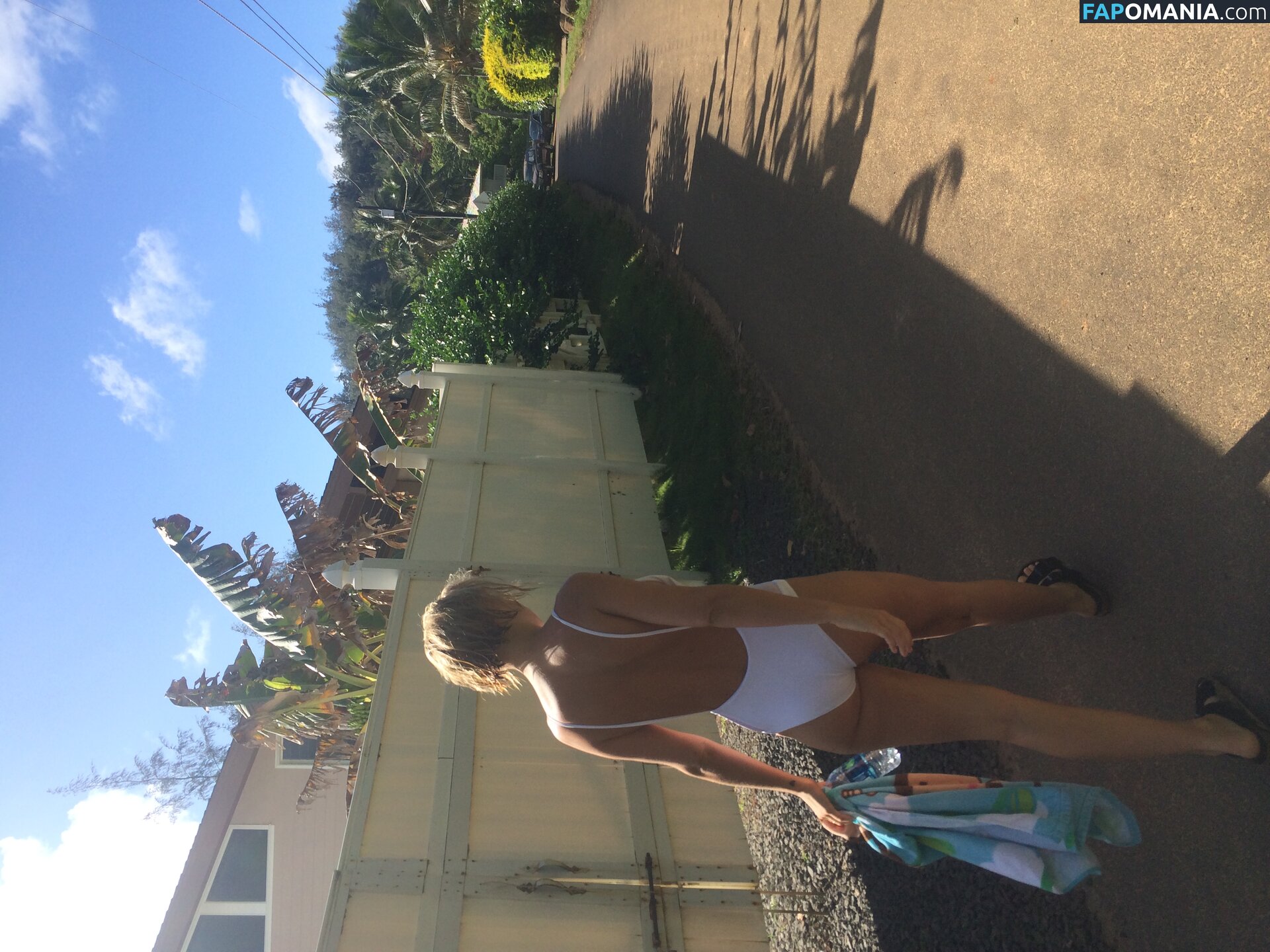 Lara Bingle Обнажённый Утёкшее фото #358