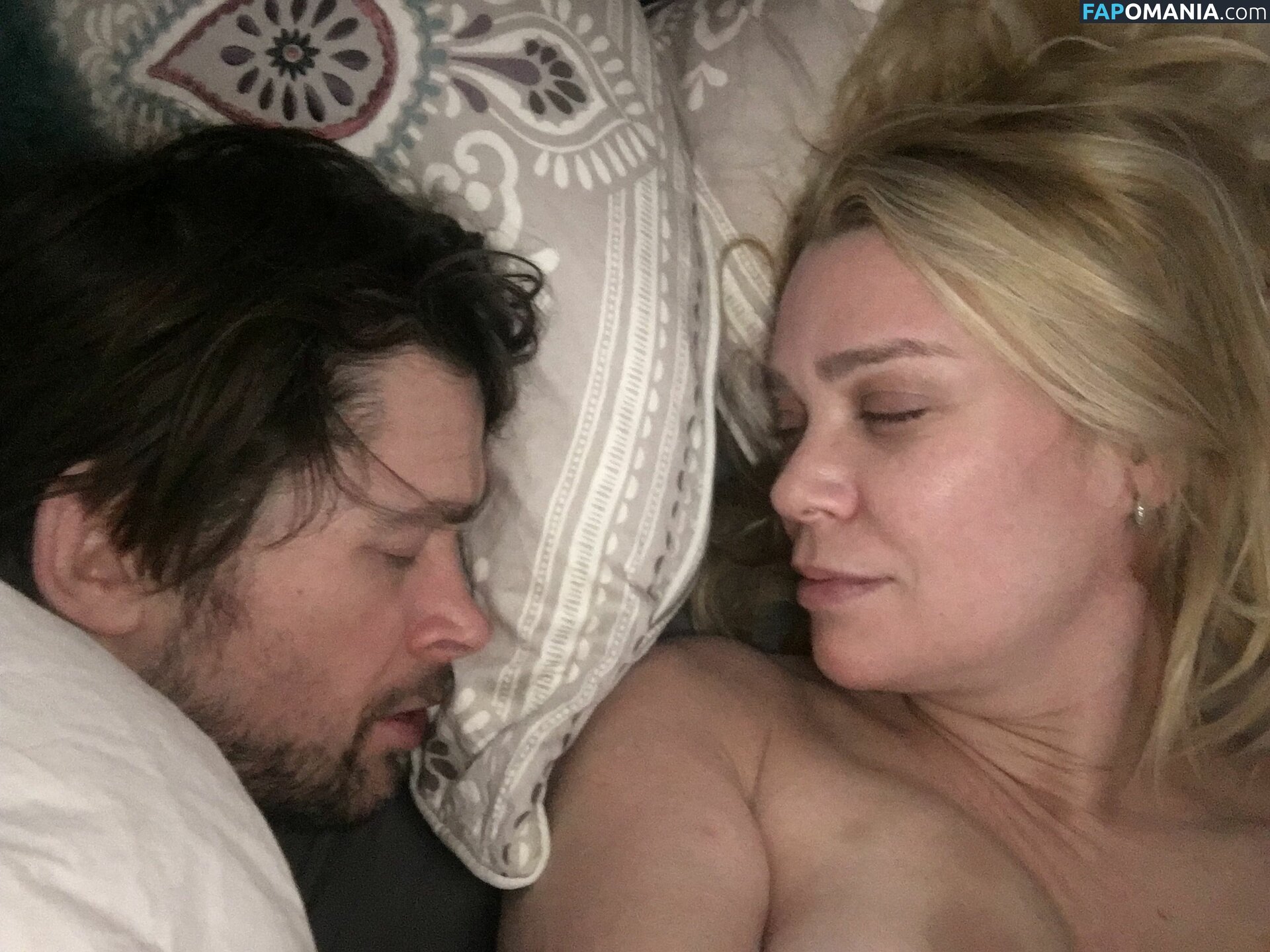 Laurie Holden Обнажённый Утёкшее фото #7