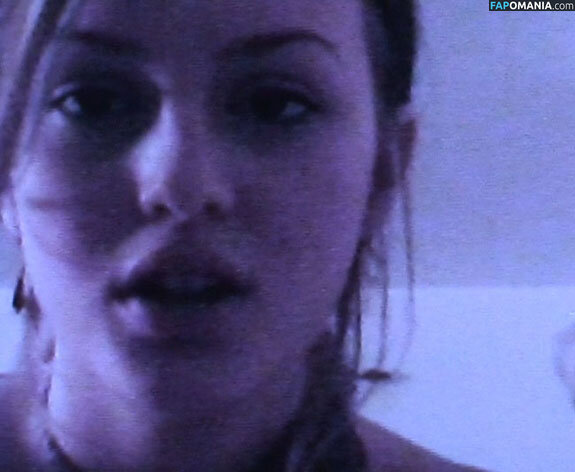 Leighton Meester Обнажённый Утёкшее фото #10