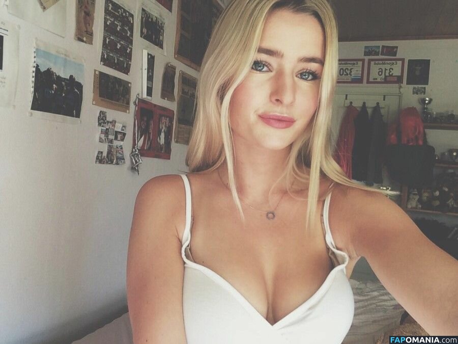 Maiken Skoie Brustad Обнажённый Утёкшее фото #56